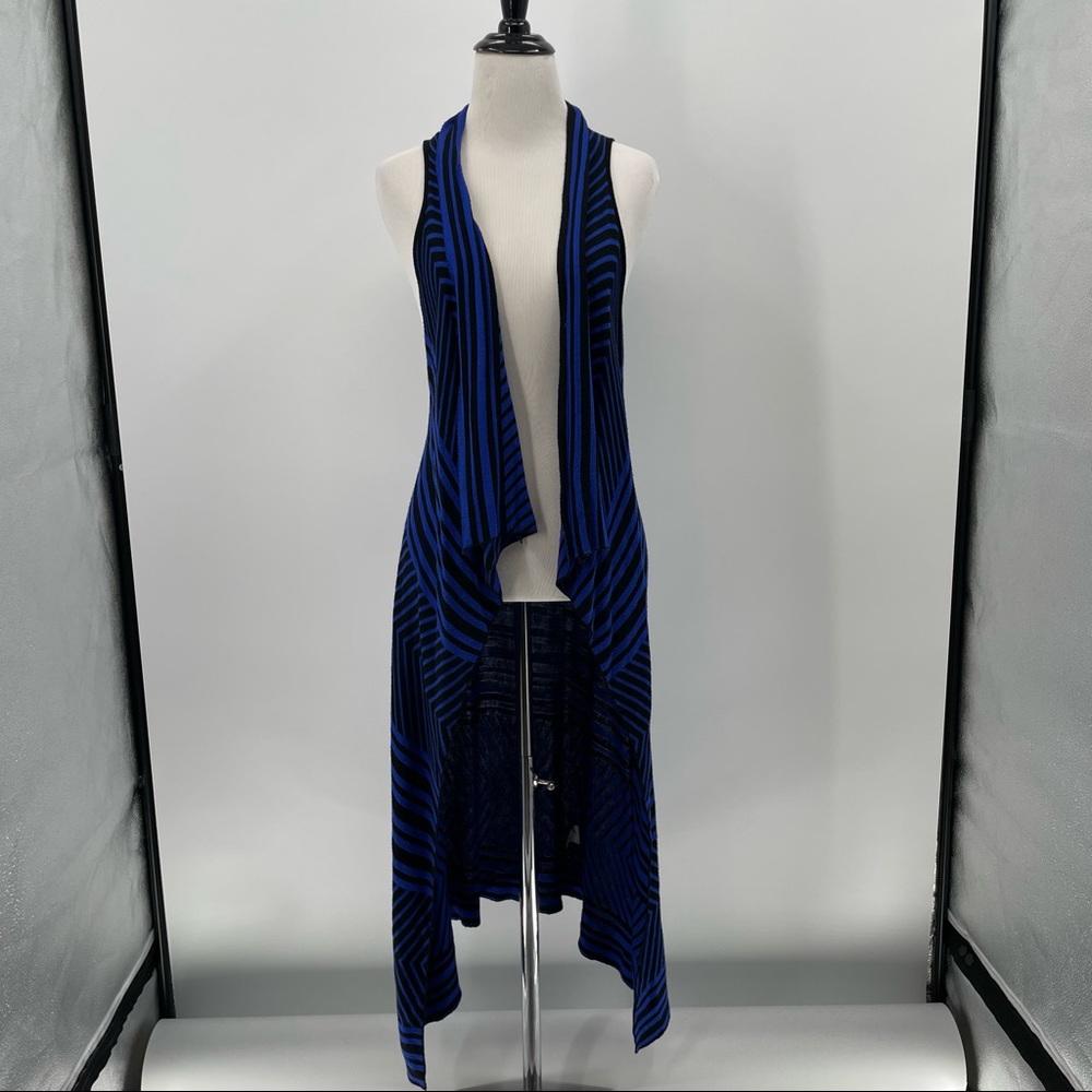 Timing Woman’s Sweater Top